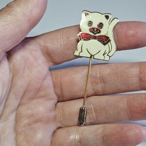 Vintage Gold Tone White Cloisonne Cat With Red Bow Stick Pin Lapel Hat